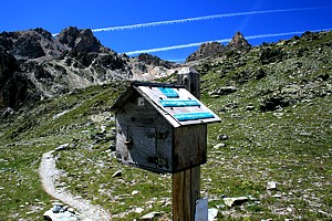La cassetta delle lettere al Col Maurin - Foto Enrico Collo 